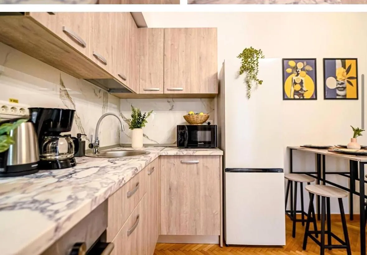 Fluidity - Refined 2Br Retreat In City Center Bucareste Roménia