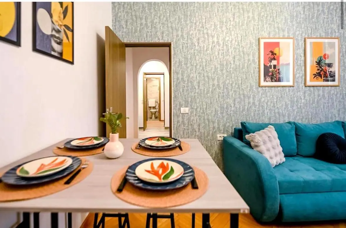 Fluidity - Refined 2Br Retreat In City Center Bucareste Apartamento